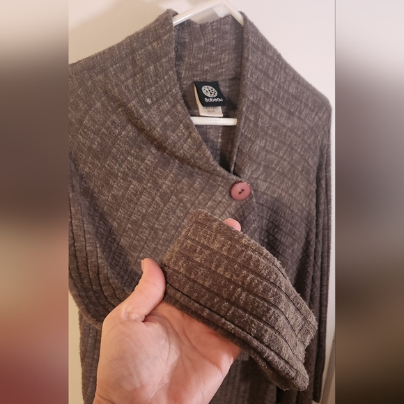 Bobeau Taupe Draped Women's Sweater Size Small - Picture 3 of 11